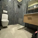 Tirona Tirana